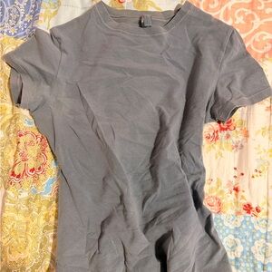 Skims baby tee cute blue